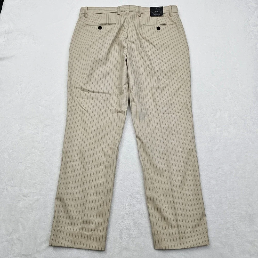 Banana Republic Suit Mens 38S 34x28 Beige Pinstripe Tailored Fit 2pc Wedding NEW